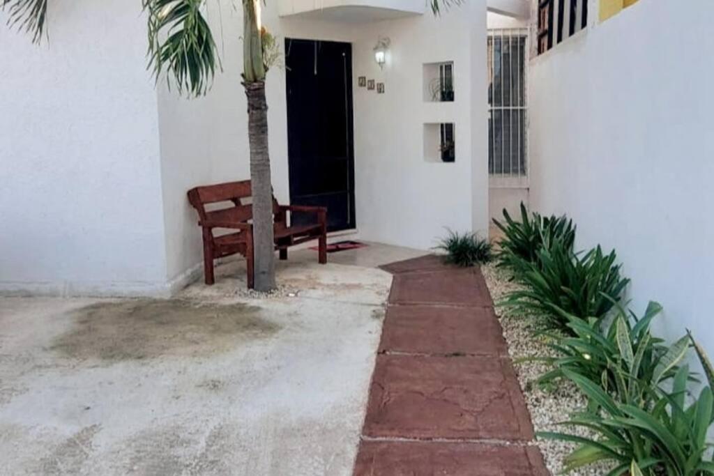 Casa En Puesta Del Sol/Excelente Ubicacion/2 Hab/Wifi/Netflix/Super Comoda Villa Мерида Екстериор снимка